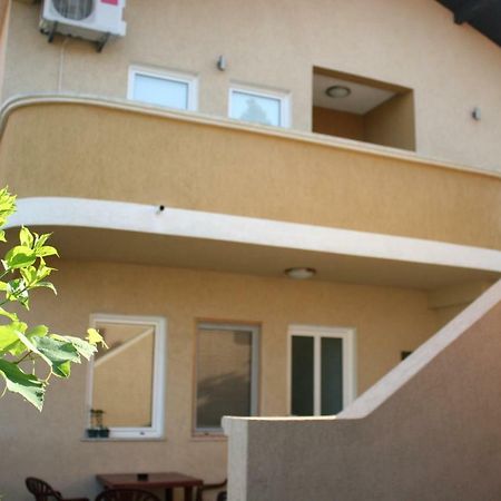 Apartments Emerald Ulcinj Eksteriør billede
