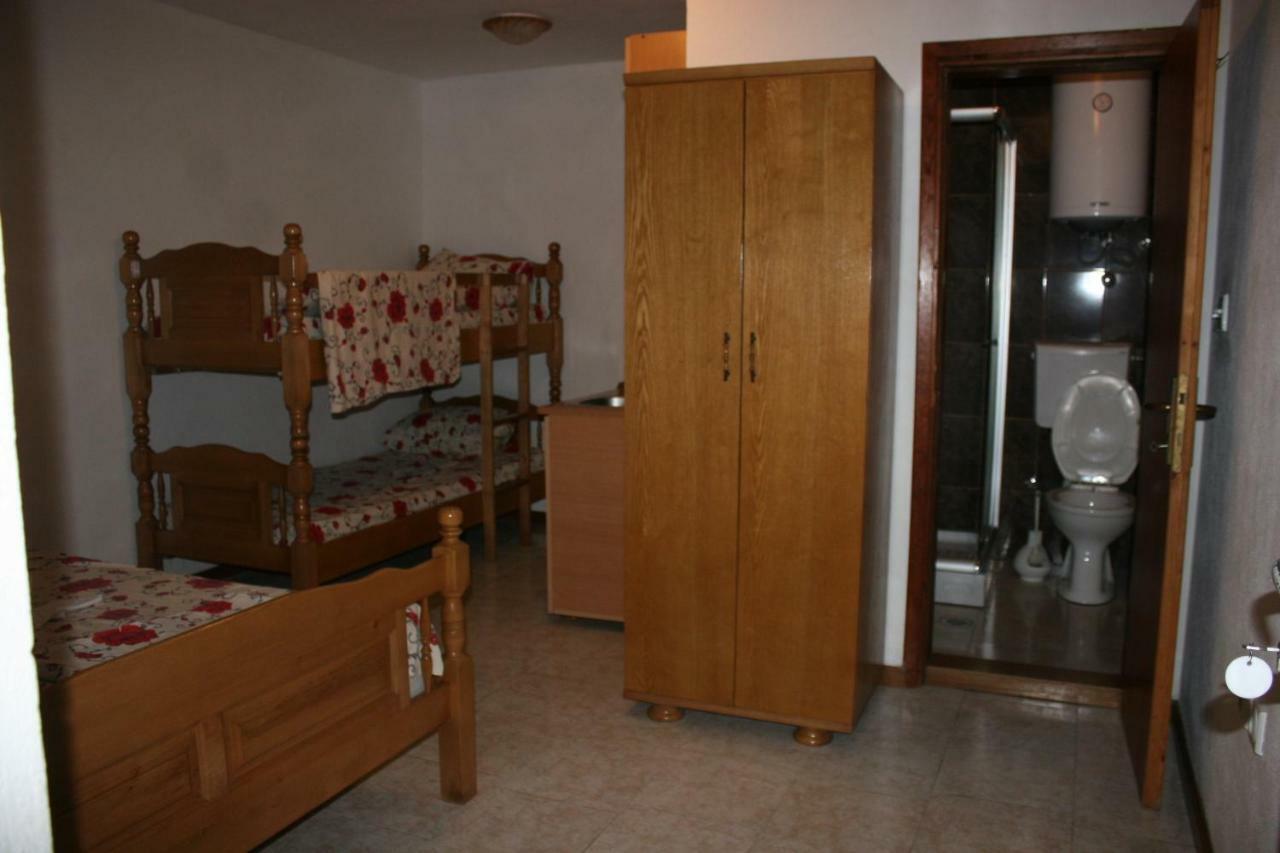 Apartments Emerald Ulcinj Eksteriør billede